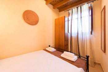 3 Charites Old Town Apartment Rhodes City Exterior photo